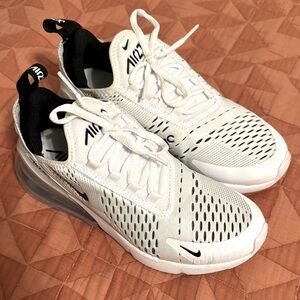 Nike Air Max 270